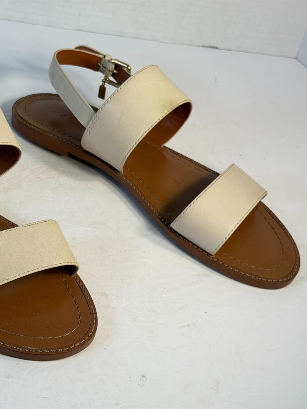 WOMENS SIZE 10 COACH SANDALS - Picture 2 of 16